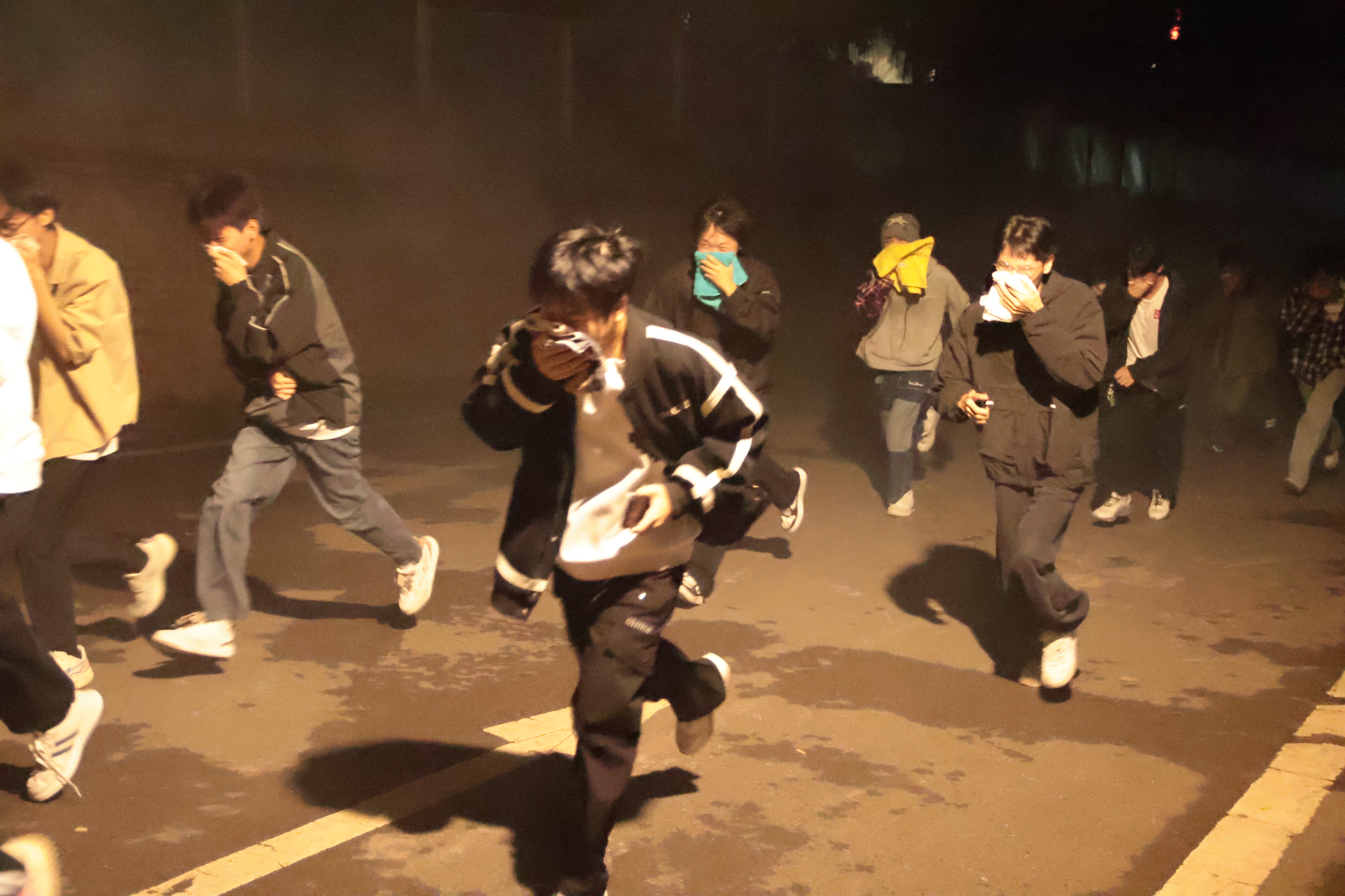 室外疏散.jpg