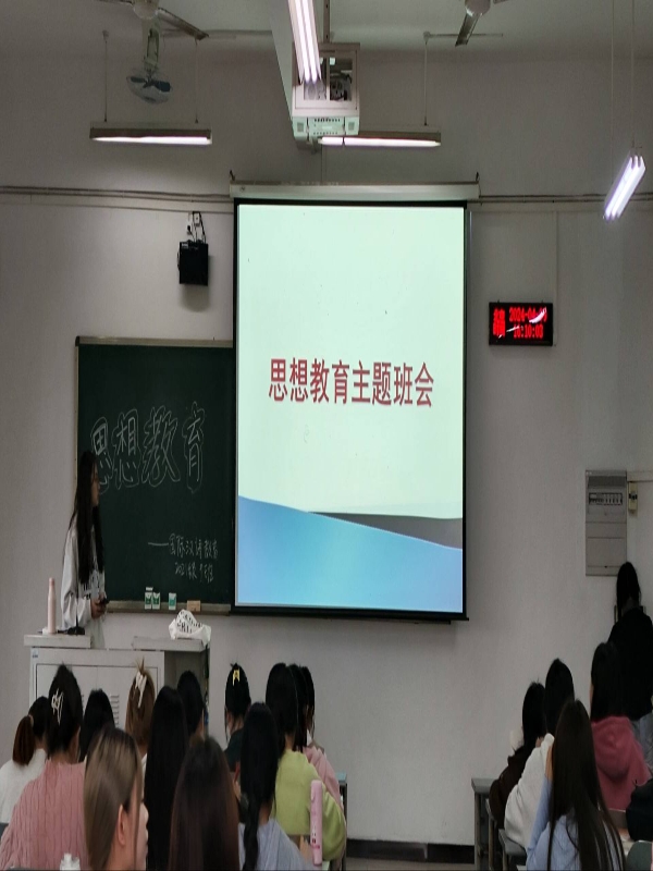 Qzfn_1714447182421040639.jpg