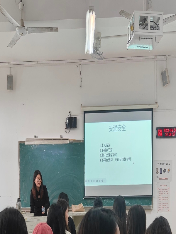 WYdb_1714448010552005777.jpg