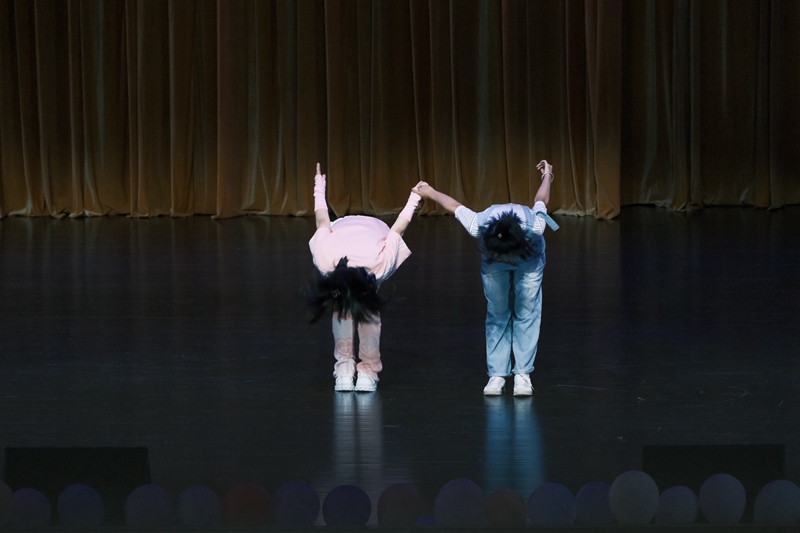 jPgr_1726108775819025548.jpg 《ENJIOY DANCING》.jpg
