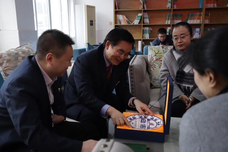 PyrW_1732762988621099665.jpg 图片2.jpg
