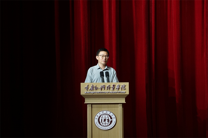 RrFD_1758154227023081266.jpg 9.8启程新章,筑梦未来——2025级新生见面会顺利召开 (1).jpg