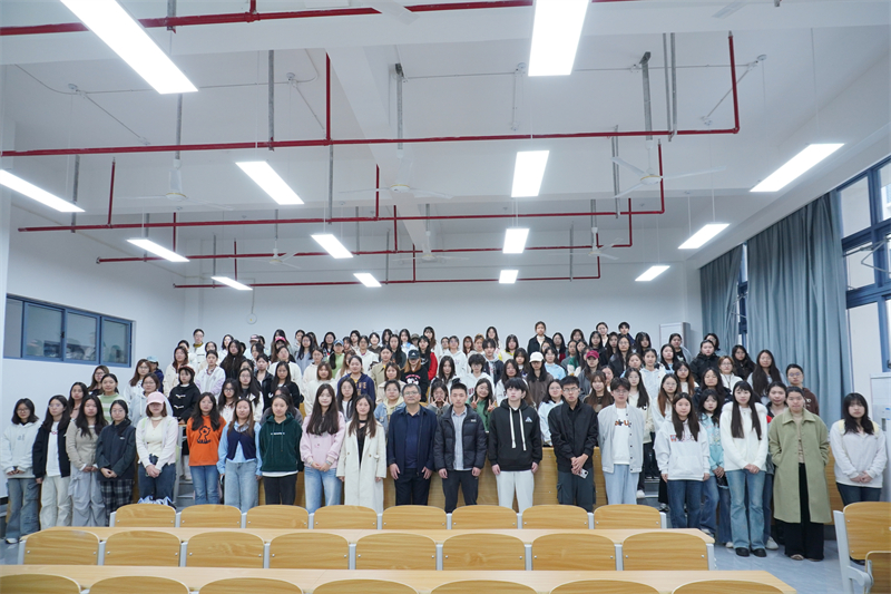 gyfa_1763364108188012857.jpg 11.10教学实践周|学院成功举办中文大讲堂第六十讲学术讲座活动(5).jpg
