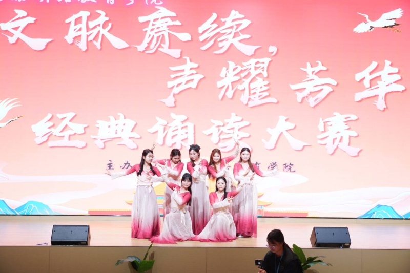 qajM_1780399371135015039.jpg