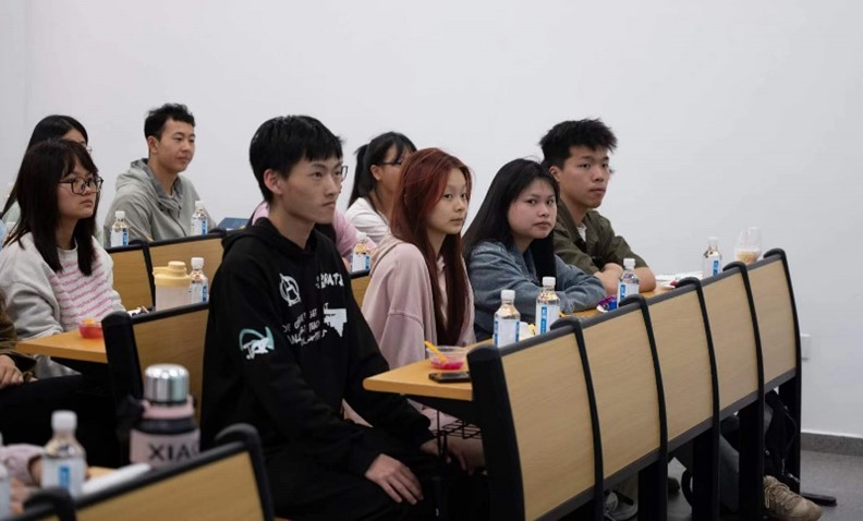 EbSq_1714092444782063497.jpg 图片1.jpg
