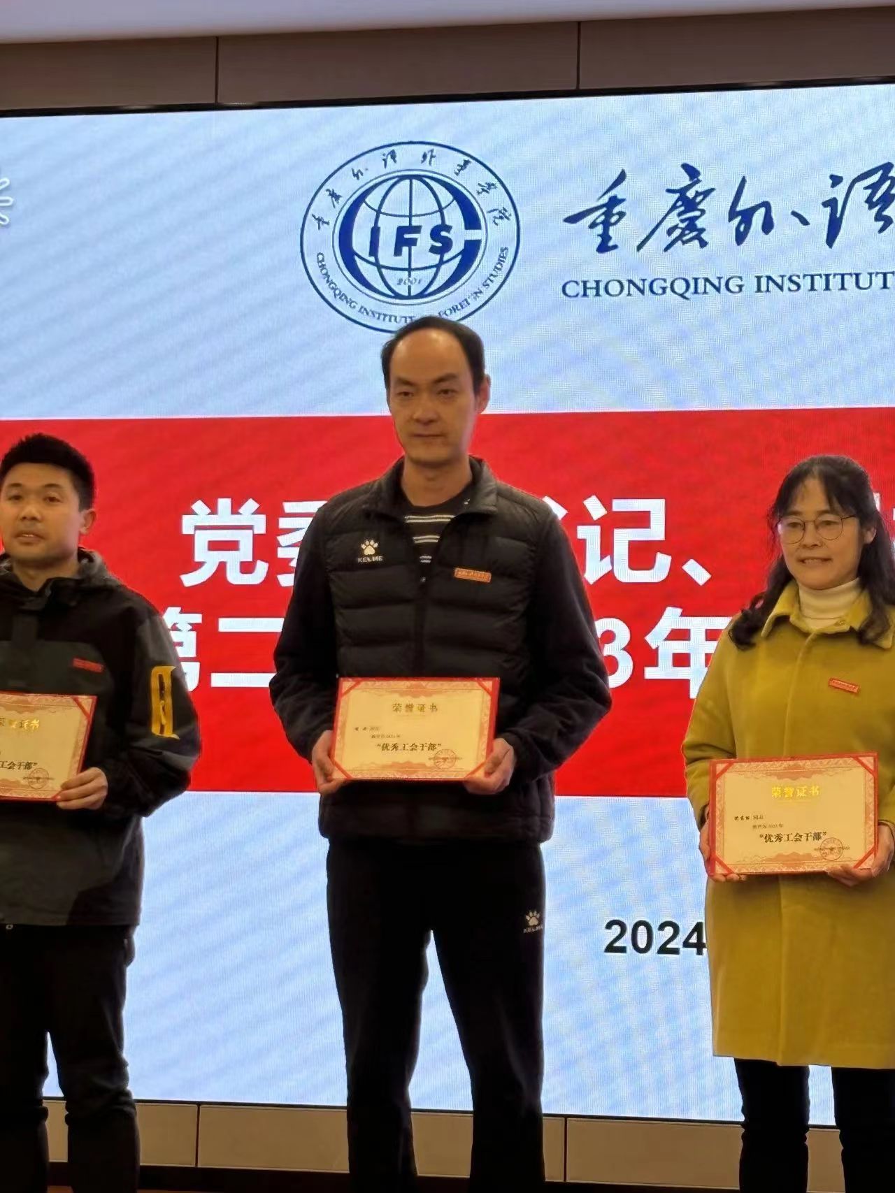 dHpA_1710383768792037847.jpg