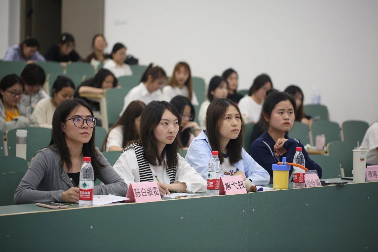 pbtH_1718850641802071073.jpg bde752e751040c1e17735d9cbee70c36.jpg