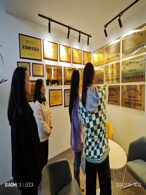 OLQs_1732245346344013505.jpg
