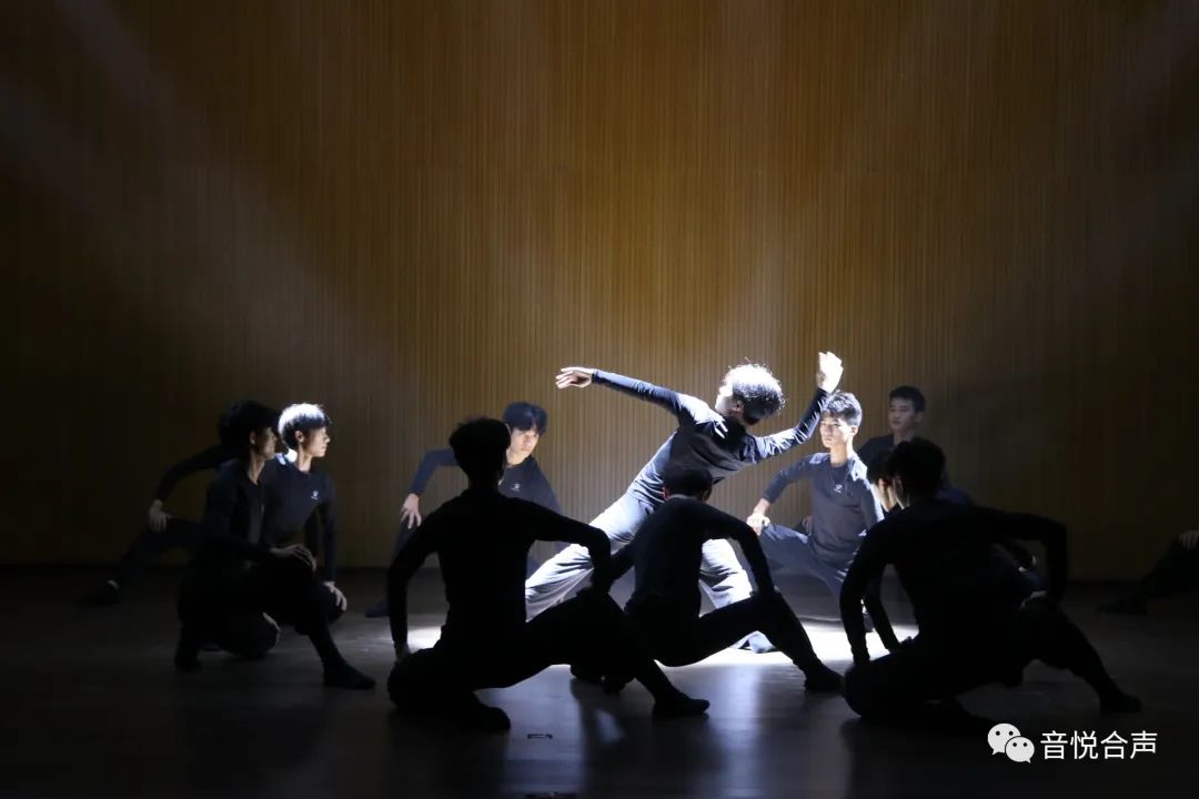kStZ_1698801234295085293.jpg 6.jpg