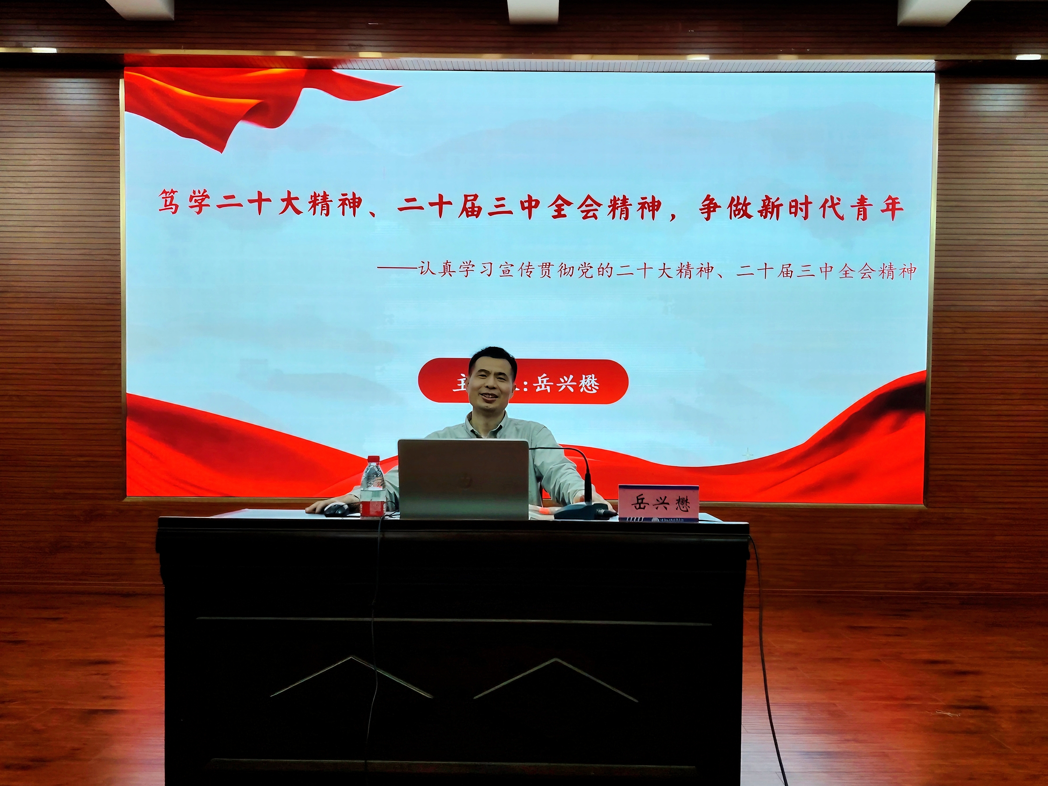 dQmo_1749041612573024531.png 图片2.png