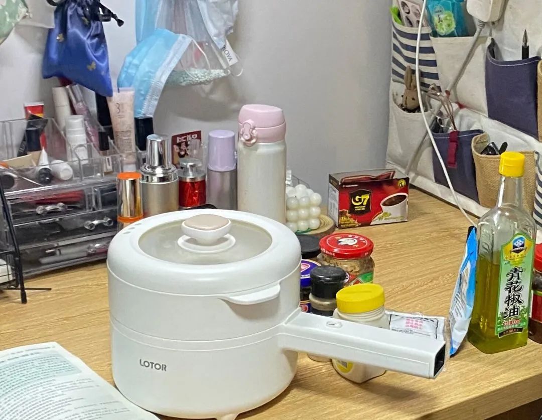 EJhA_1666845681262062116.jpg