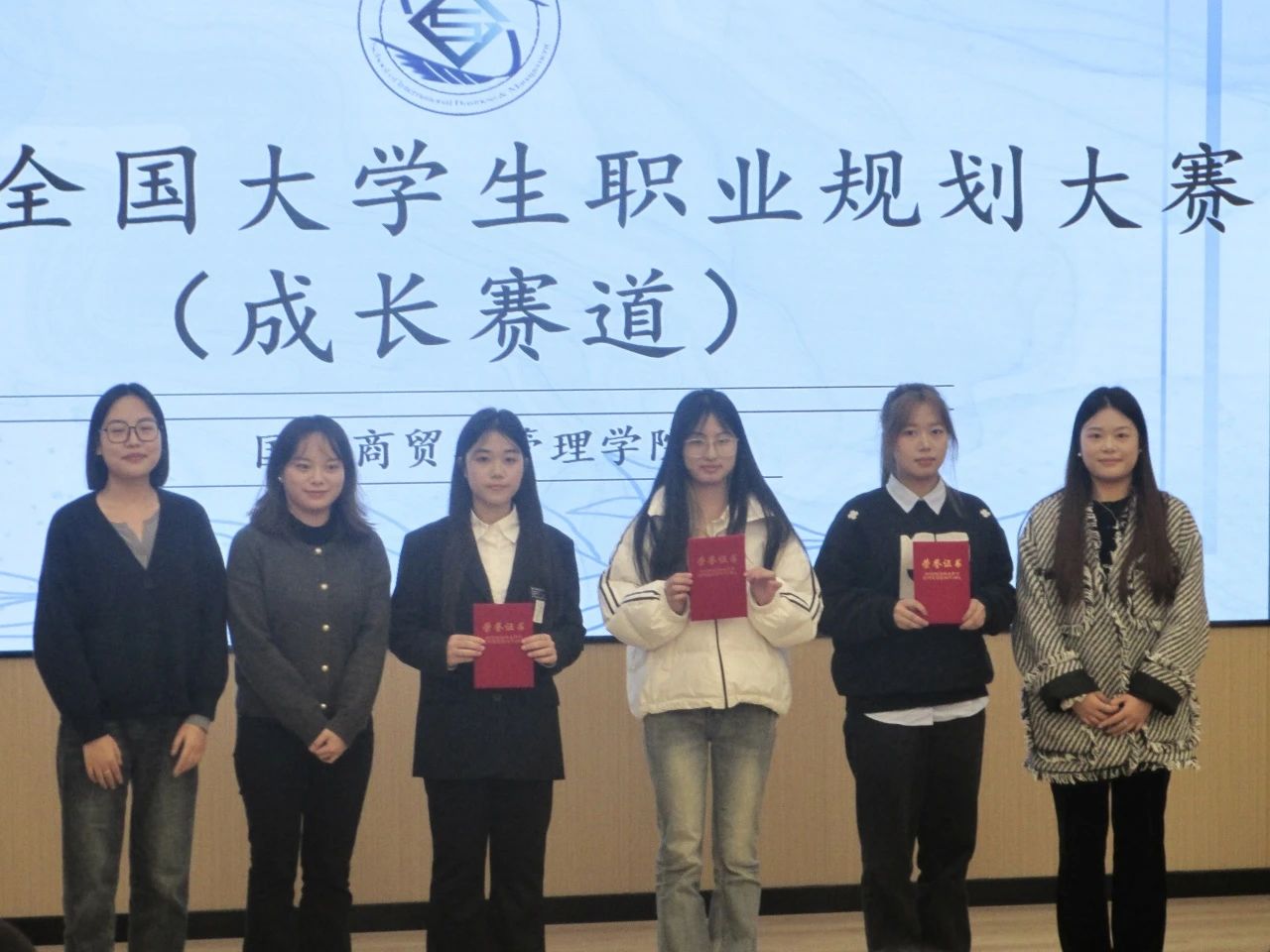 d34cd2b3bfc01638cde5024f474d4b8e.jpg