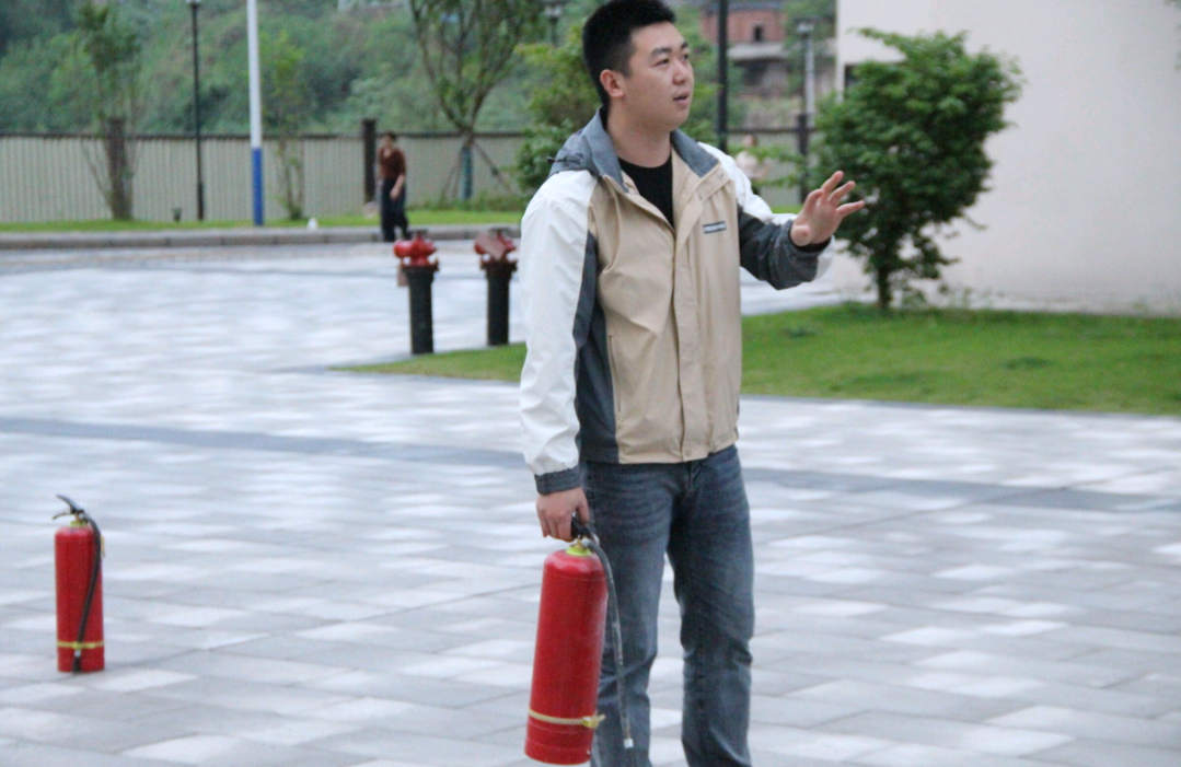 2c85f919ad318d4269a8db273ef8fe19.png